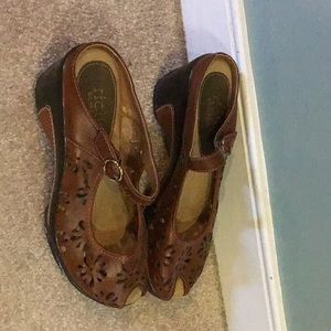 Cute, brown open toed heels